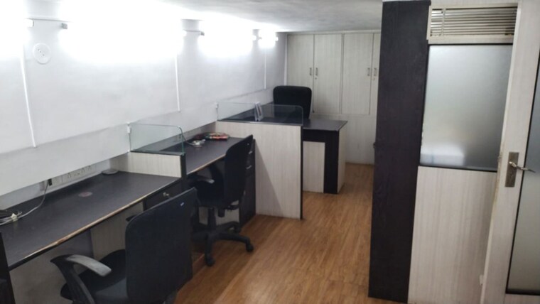 Team Area, borivali east Commercial Office Space 600 Sq.Ft. In Borivali East Mumbai 10342936