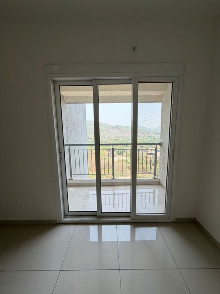 Room, godrej-emerald-vista 2 Bedroom 800 Sq.Ft. Apartment In Ghodbunder Road Thane 10342950