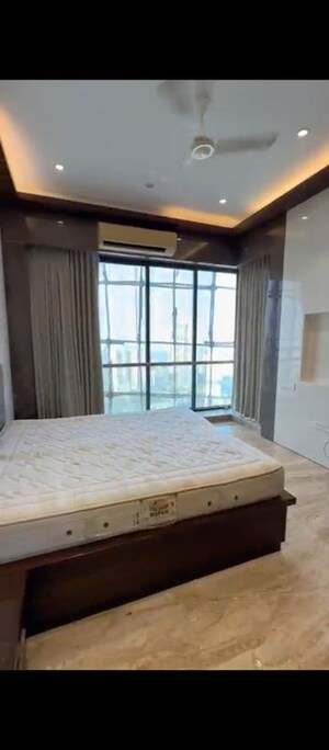 Bedroom in 5 BHK Penthouse at Kalpataru Horizon, Worli – for Rent