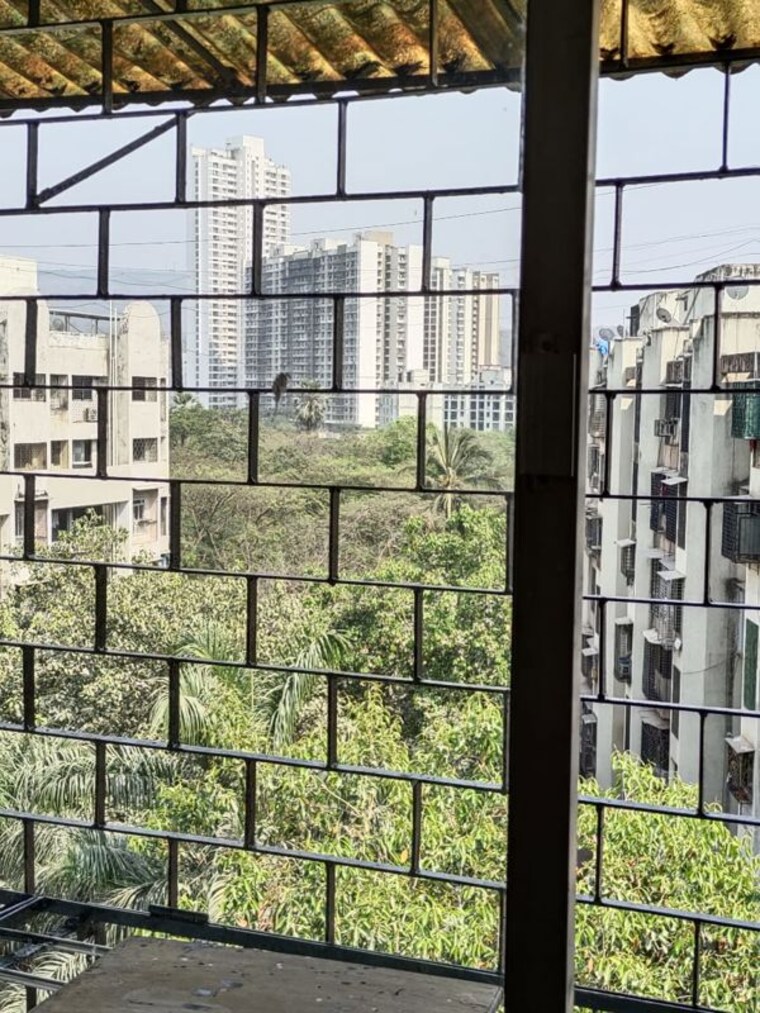 Balcony, crystal-avenue 1 Bedroom 618 Sq.Ft. Apartment In Kandivali East Mumbai 10342951