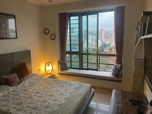 Bedroom in 2.5 BHK Apartment at Oberoi Realty Woods, Goregaon East – for Rent