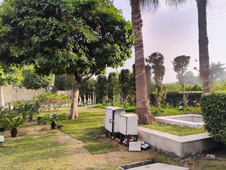 Garden, ambience-creacions 3 Bedroom 1860 Sq.Ft. Apartment In Sector 22 Gurgaon 10343017