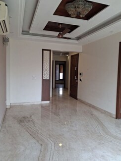 3 BHK + Servant Room Builder Floor For Rent in Chittaranjan Park