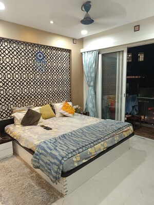 Bedroom in 3.5 BHK Apartment at Lodha Fiorenza, Goregaon East – for Rent
