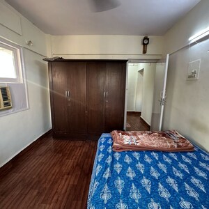 Bedroom in 1 BHK Apartment at Jupiter Apartments Lokhandwala Complex, Lokhandwala Complex – for Rent