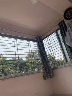 2 BHK + Pooja Room Apartment For Rent in Juhu