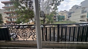 Balcony in 1 RK Builder Floor at Sector 46 – for Rent