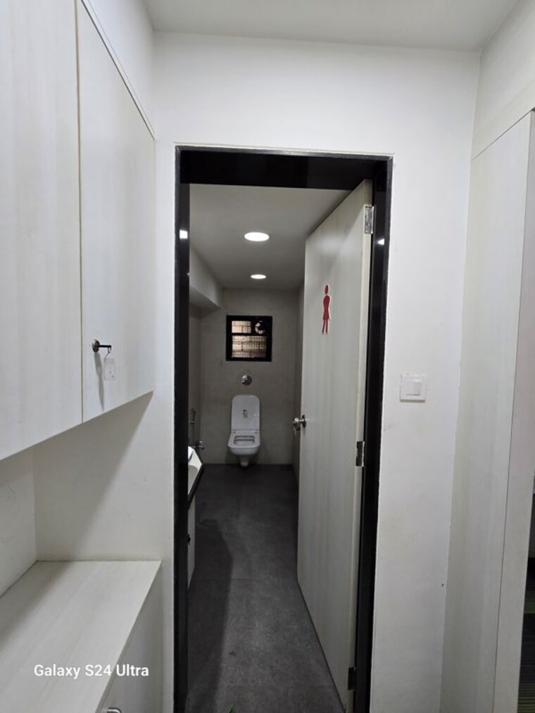 undefined, shelton-cubix Commercial Office Space 1700 Sq.Ft. In Cbd Belapur Sector 15 Navi Mumbai 10343098