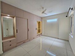 2 BHK Apartment For Rent in Mahaveer Celesse
