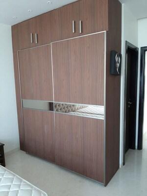 Furnished Amenities in 3 BHK Apartment at Oberoi Exquisite Goregaon, Goregaon East – for Rent