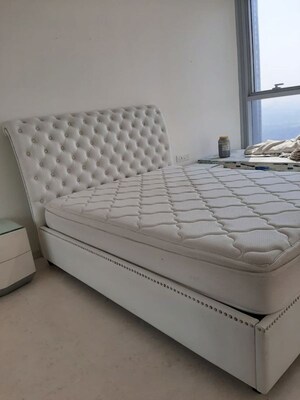 Bedroom in 3 BHK Apartment at Oberoi Exquisite Goregaon, Goregaon East – for Rent