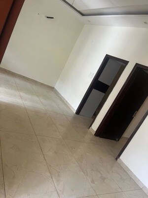 Room in 3 BHK Builder Floor at Ambala Highway – for Sale