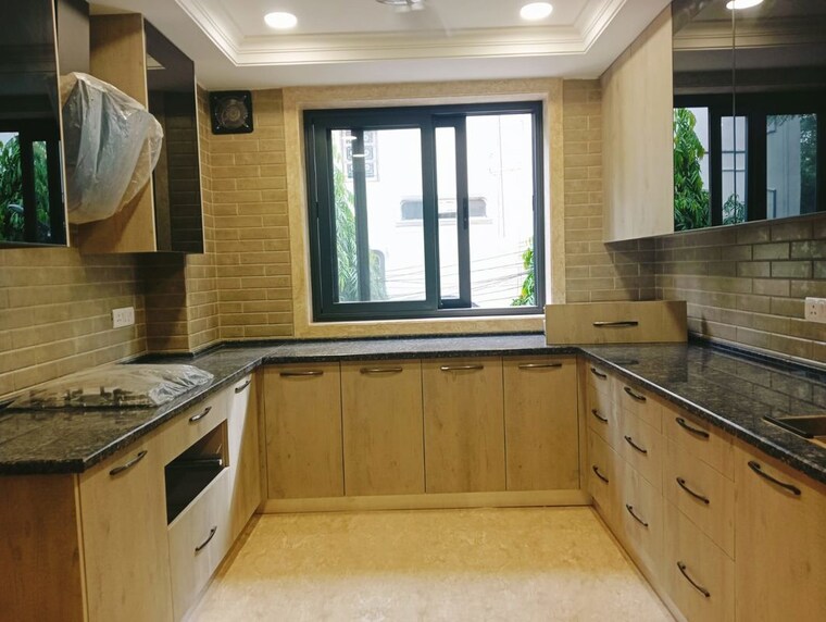 Kitchen, chittaranjan park 3 Bedroom 1890 Sq.Ft. Builder Floor In Chittaranjan Park Delhi 10343179