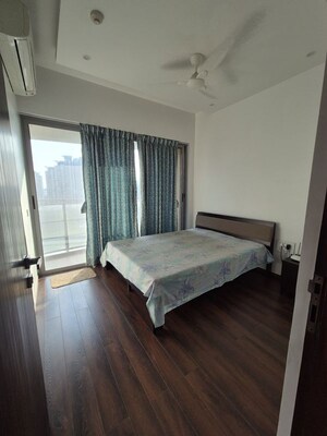 Bedroom in 3 BHK Apartment at Amanora Future Towers, Hadapsar – for Rent