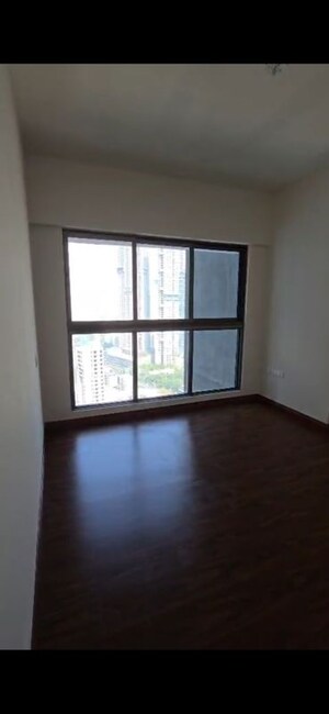 Master Bedroom in 2 BHK Apartment at Rajesh Raj Infinia, Malad West – for Rent