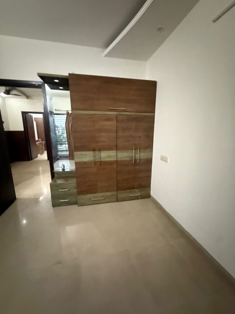 Room, lohgarh 3 Bedroom 950 Sq.Ft. Apartment In Lohgarh Zirakpur 10343168
