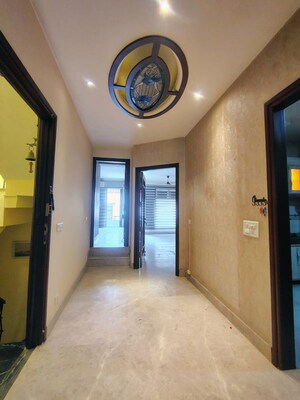 3 BHK Apartment at Greater Kailash I – for Rent