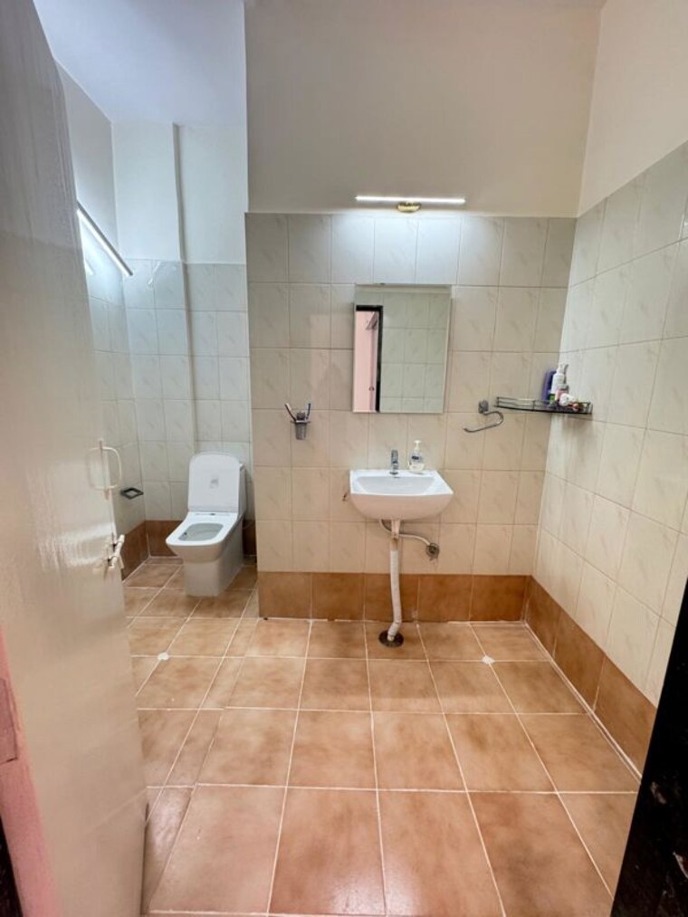 Bathroom, anshul-celesta 3 Bedroom 2700 Sq.Ft. Independent House In Balewadi Pune 10343092