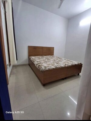 Bedroom in 1 BHK Builder Floor at Sector 51 – for Rent