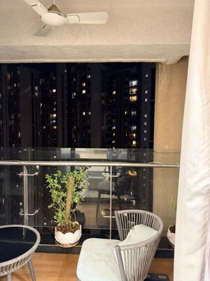 Furnished Amenities in 3 BHK Apartment at Lodha Splendora, Ghodbunder Road – for Sale