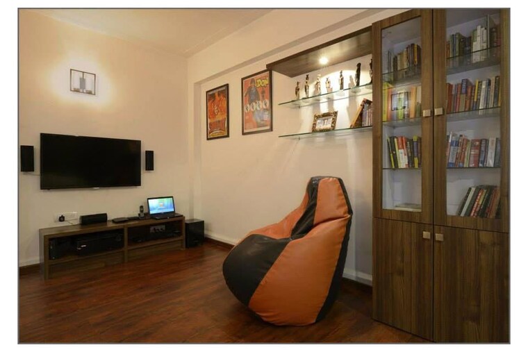 Living Room, colonial-hearth 3 Bedroom 1800 Sq.Ft. Apartment In Model Colony Pune 10343218