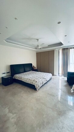 5 BHK + Pooja Room,Servant Room,Study Room,Extra Room Independent House For Sale in Greater Kailash I