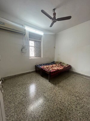 Bedroom in 2 BHK Apartment at Miramar – for Rent