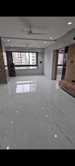 Parking in 2 BHK Apartment at Chikoowadi – for Rent