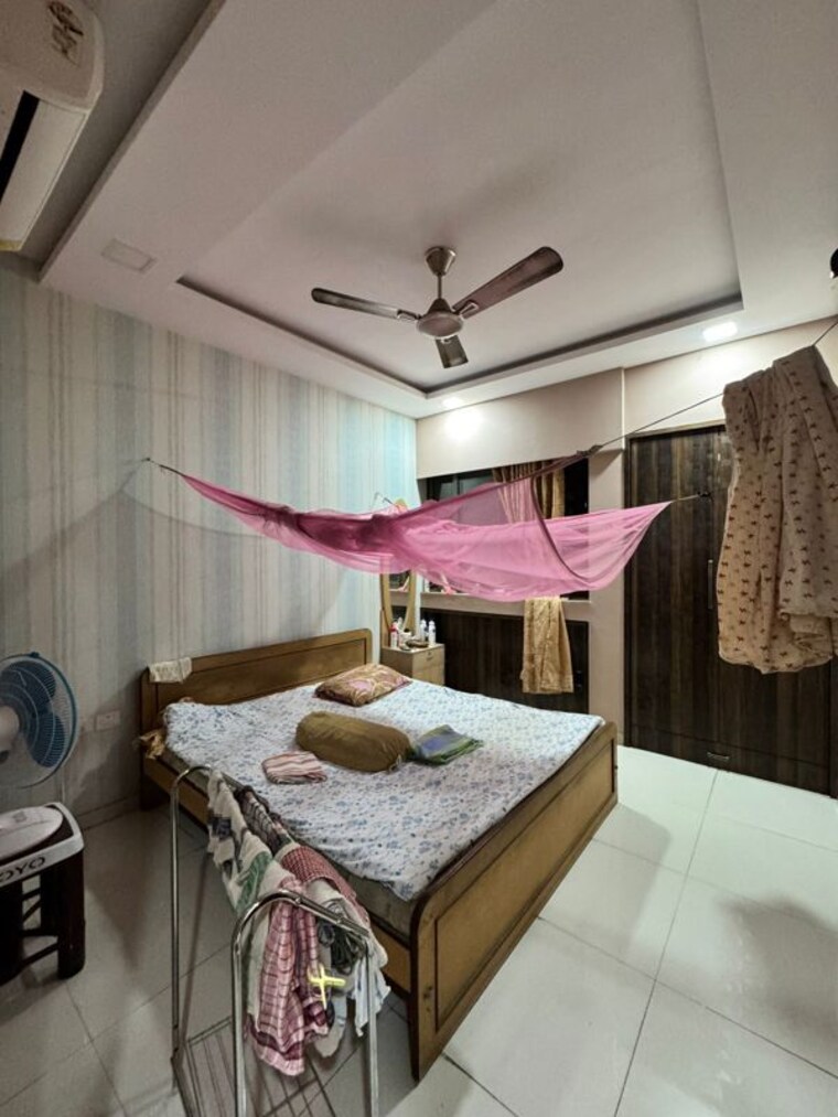 Bedroom, lodha-splendora 3 Bedroom 1300 Sq.Ft. Apartment In Ghodbunder Road Thane 10343310