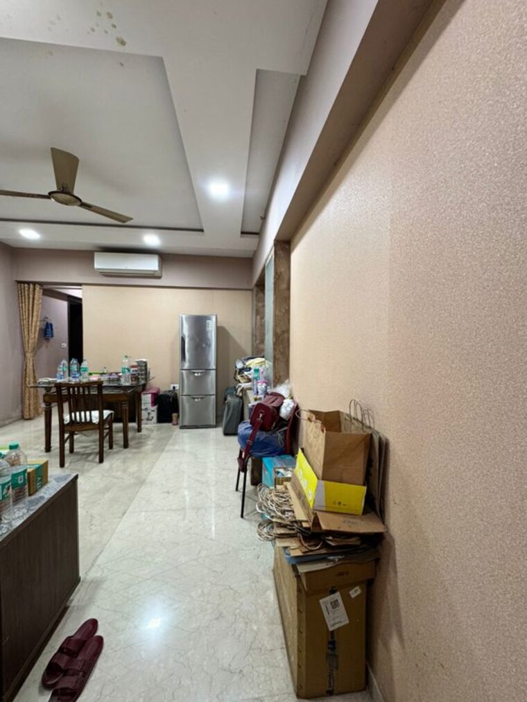  Parking, lodha-splendora 3 Bedroom 1300 Sq.Ft. Apartment In Ghodbunder Road Thane 10343310
