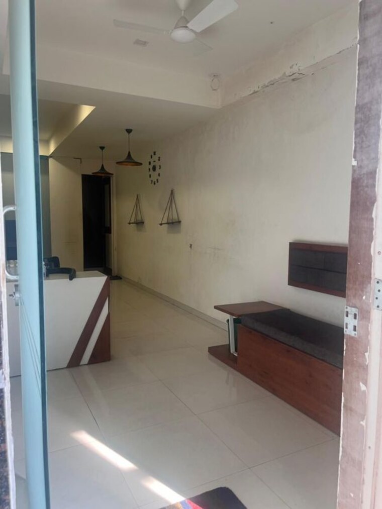 Team Area, mithakhali Commercial Office Space 480 Sq.Ft. In Mithakhali Ahmedabad 10343330