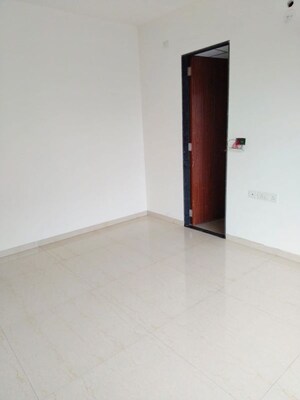 Room in 3 BHK Apartment at Runwal Nirvana, Parel – for Sale