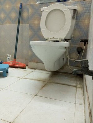 Bathroom in 2 BHK Builder Floor at Parsvnath Plaza 27, Sector 27 – for Rent