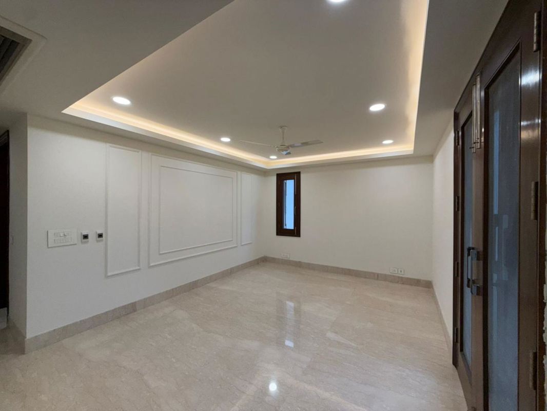 2.5 BHK 1565 Sq.Ft. Apartment in The Center Court Prime