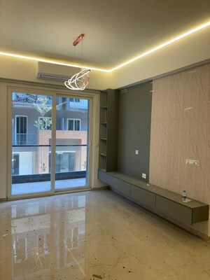 3.5 BHK Apartment For Rent in Smart World Orchard, Sector 61