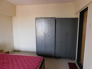 Bedroom in 2 BHK Apartment at Anand Park Aundh, Aundh – for Rent