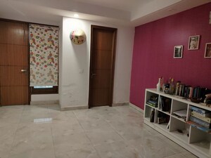 Room in 4 BHK Builder Floor at Ardee City The Residency, Sector 52 – for Rent