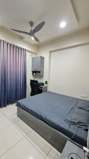 Bedroom in 3 BHK Apartment at Shela – for Rent