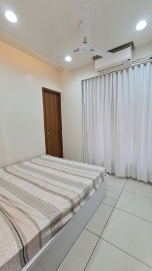 Bedroom in 3 BHK Apartment at Shela – for Rent