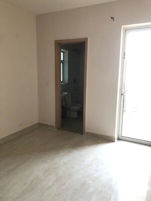 Room in 4 BHK Apartment at DLF New Town Heights III, Sector 91 – for Rent
