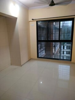 1 BHK Apartment For Rent in Raunak Delight