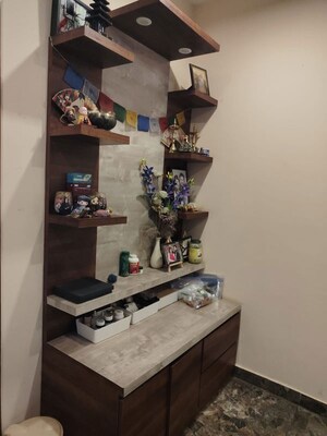 Furnished Amenities in 4 BHK Apartment at Ardee City, Sector 52 – for Rent