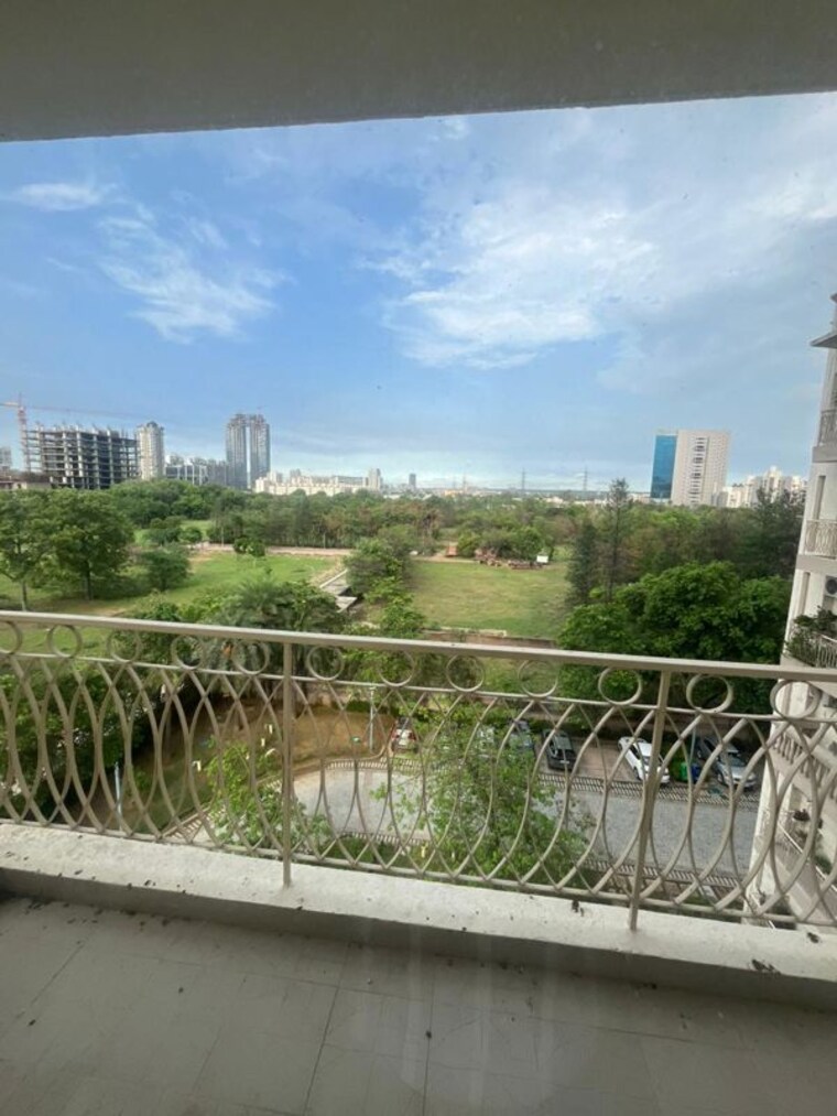 Balcony, smart-world-orchard 2.5 Bedroom 1200 Sq.Ft. Builder Floor In Sector 61 Gurgaon 10343434