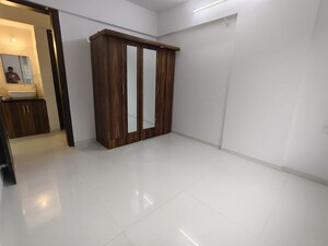 Room in 2 BHK Apartment at Swapnaprasad Ira Florence, Wakad – for Rent