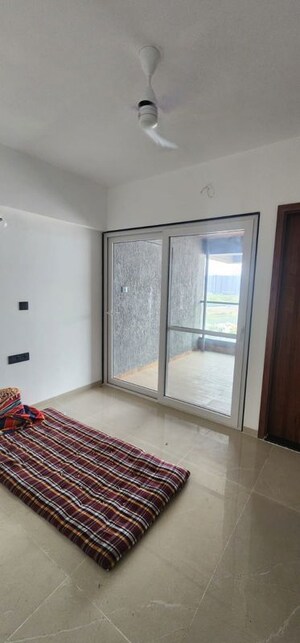 Room in 3 BHK Apartment at Pristine Allure, Kharadi – for Rent