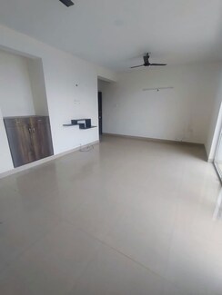 3.5 BHK + Pooja Room,Servant Room,Extra Room Apartment For Rent in Anant Raj Maceo