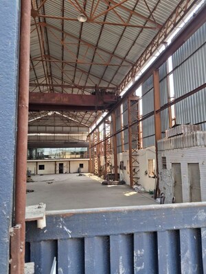 Warehouse For Rent in T.T.C. Industrial Area