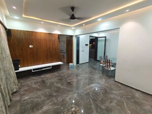 Room in 3 BHK Apartment at Thaltej – for Rent