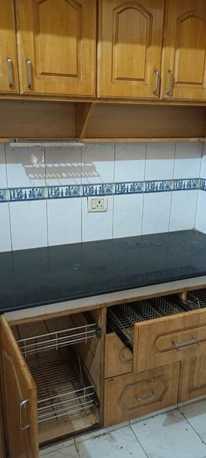 Kitchen in 1.5 BHK Builder Floor at Indira Nagar – for Rent