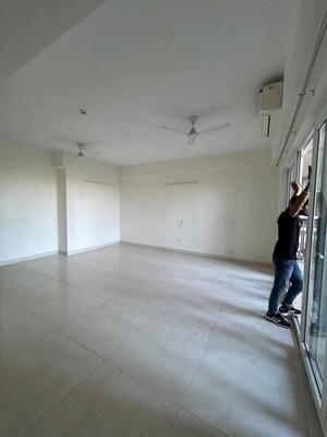 Room in 3 BHK Apartment at Adani M2K Oyster Grande, Sector 102 – for Rent